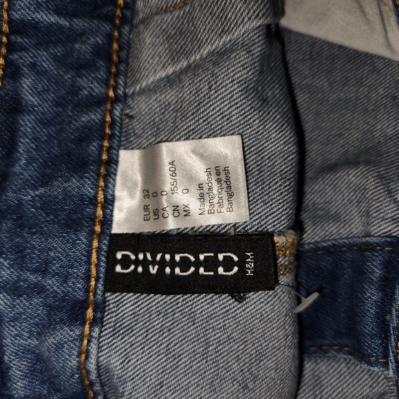 H&M Denim Overall Dress - Picture 5 of 6